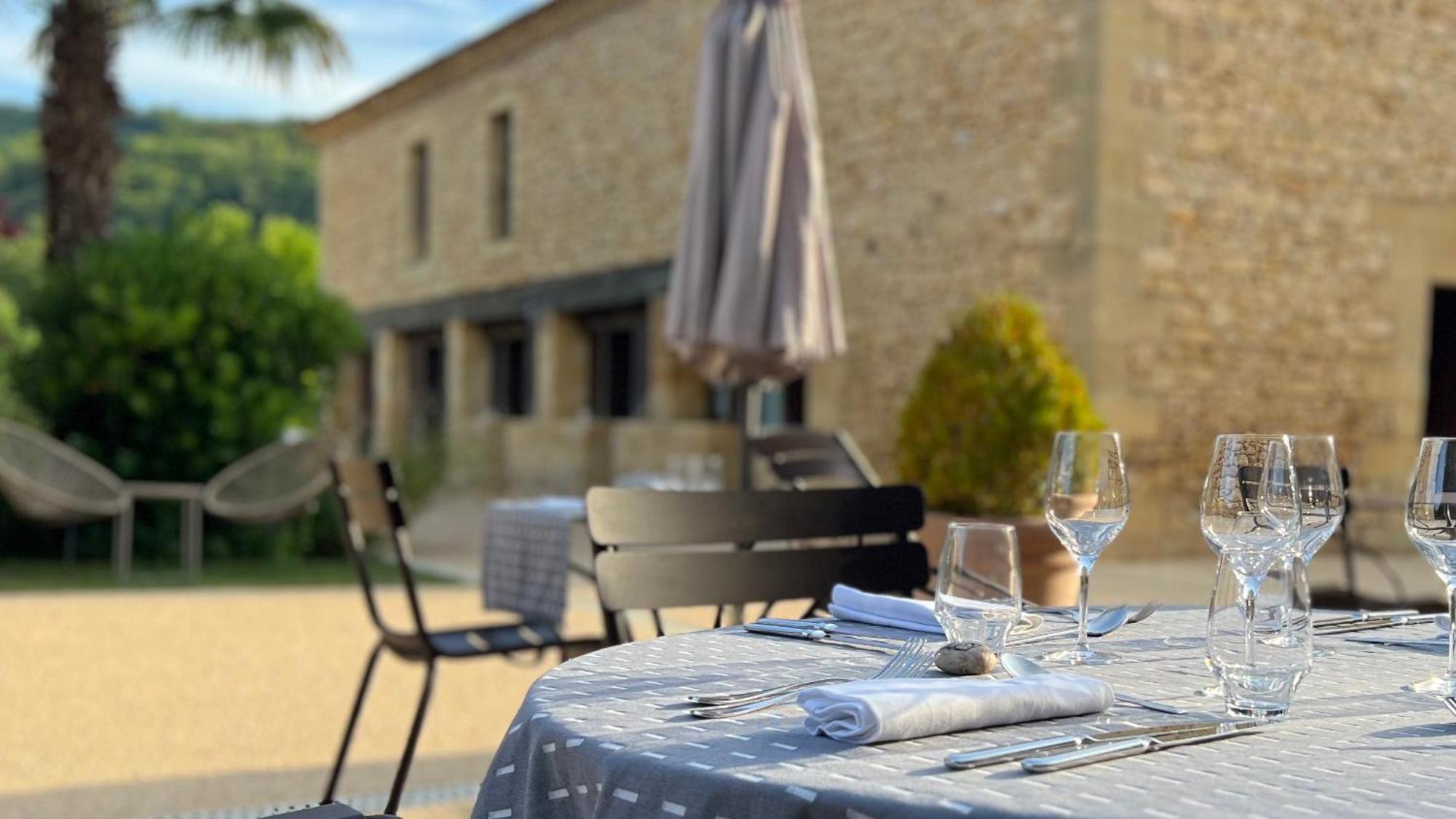 Hôtel La Villa Romaine Carsac-Aillac Exterior foto
